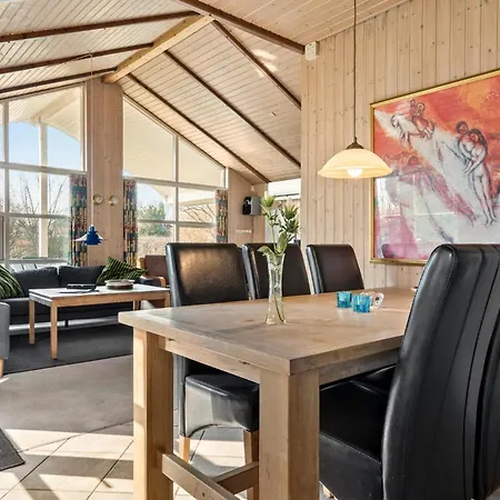 Laerkevaenget Malling Xii